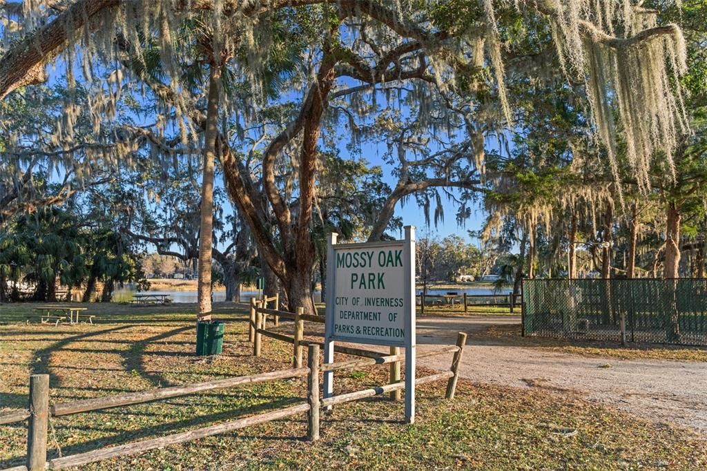 На продажу: $139,900 (2 спален, 2 ванн, 959 Квадратных фут)