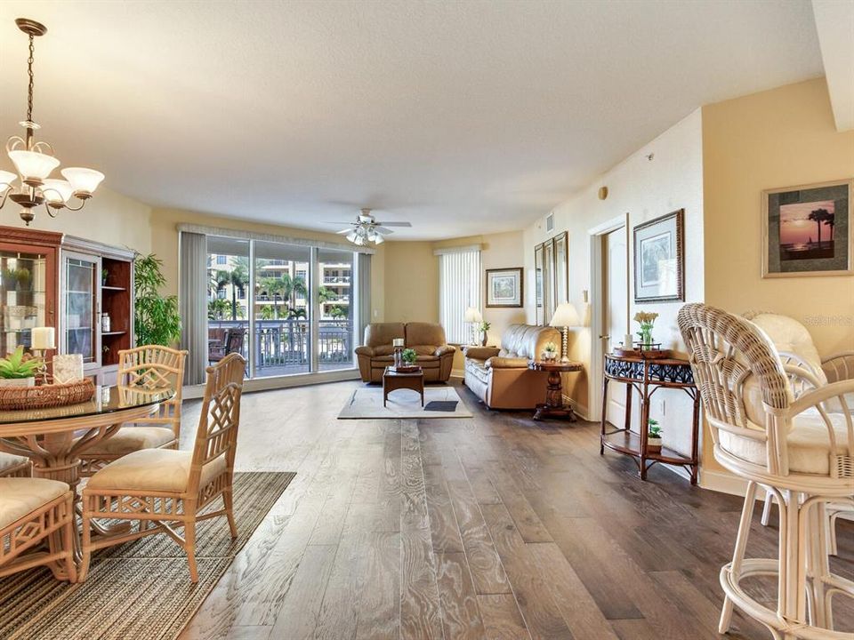 Activo con contrato: $1,395,000 (2 camas, 2 baños, 1840 Pies cuadrados)