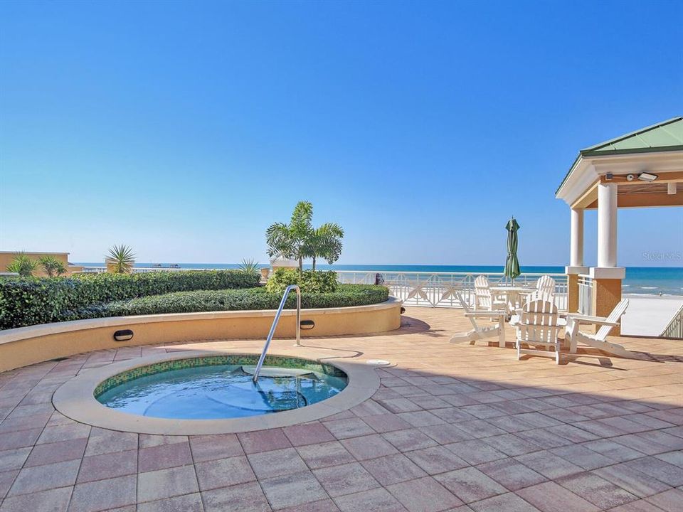 Activo con contrato: $1,395,000 (2 camas, 2 baños, 1840 Pies cuadrados)
