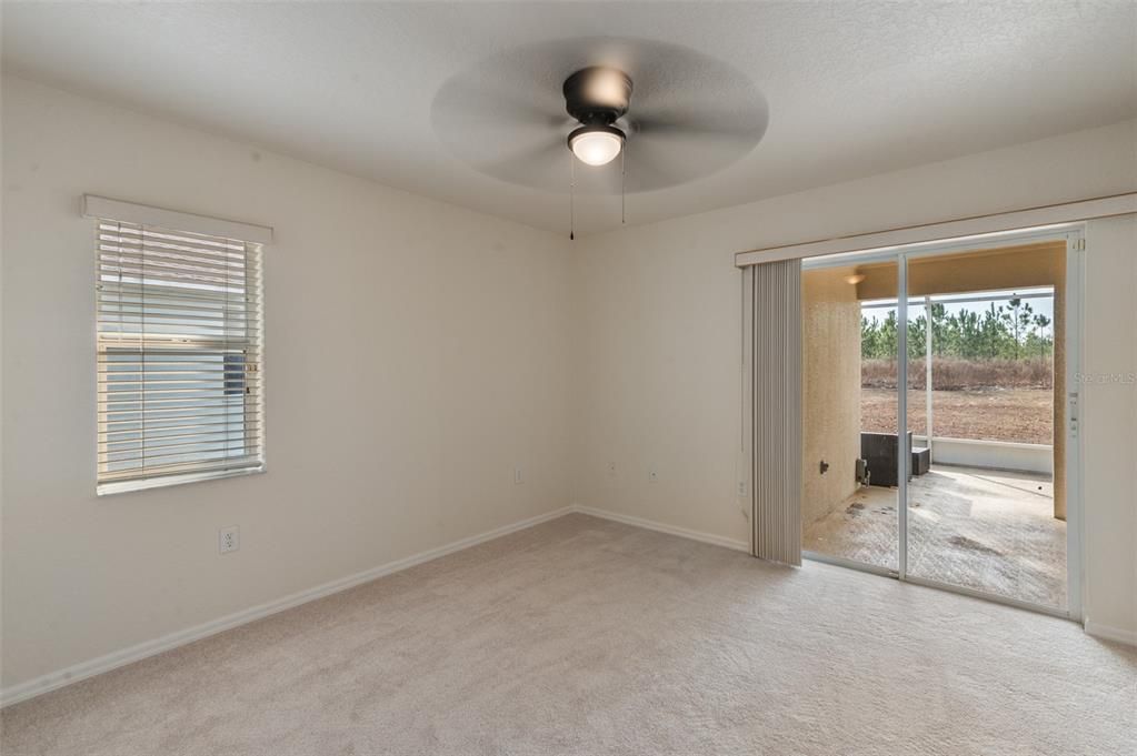 En Venta: $299,999 (3 camas, 2 baños, 2169 Pies cuadrados)
