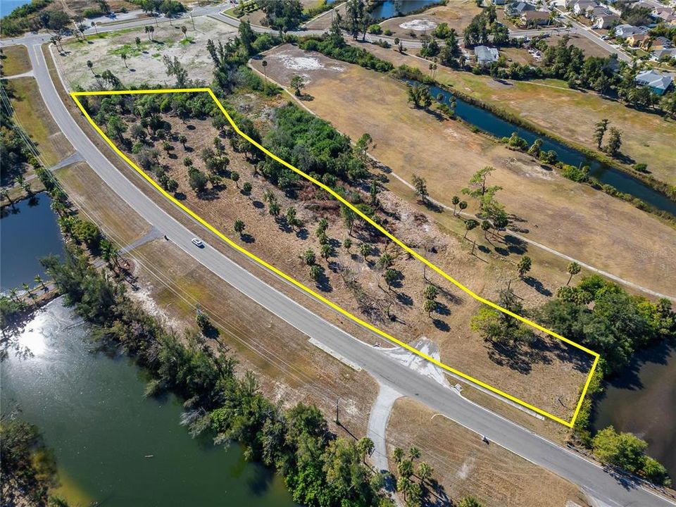 For Sale: $950,000 (3.29 acres)