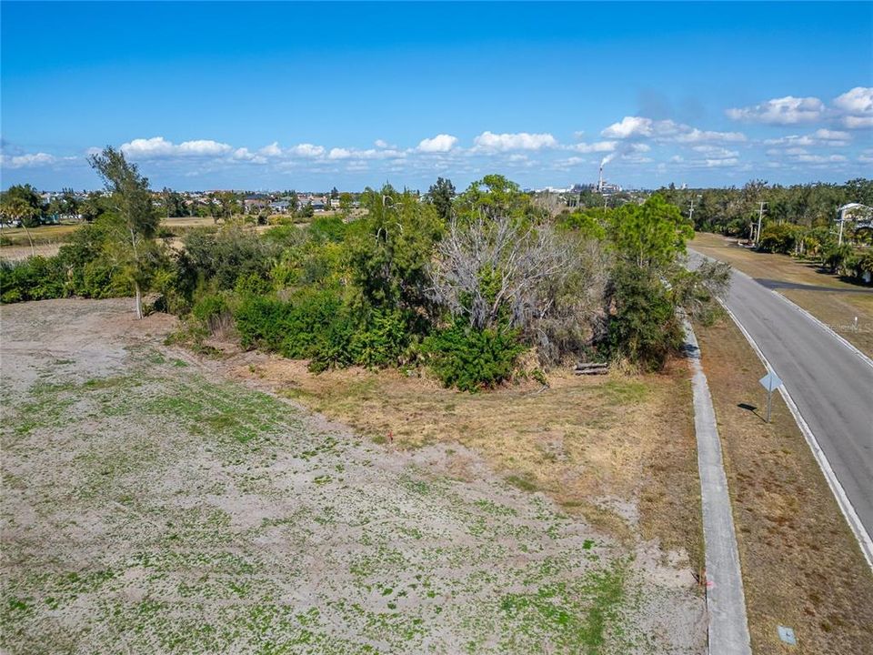 For Sale: $950,000 (3.29 acres)