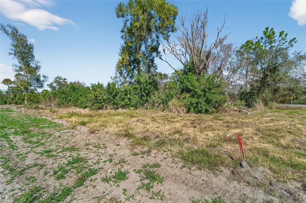 For Sale: $950,000 (3.29 acres)