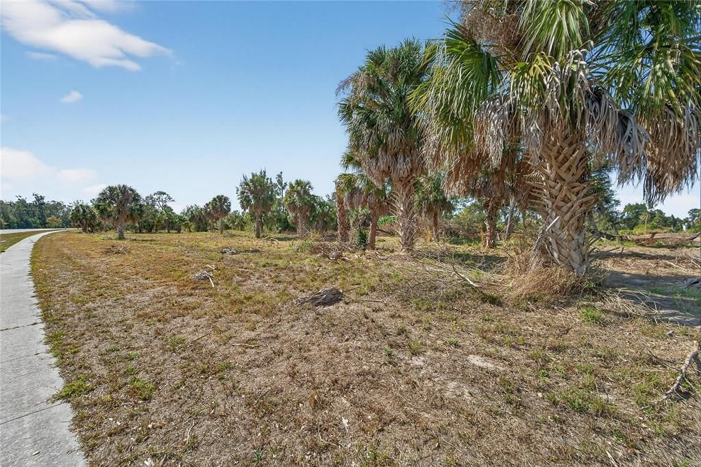 For Sale: $950,000 (3.29 acres)