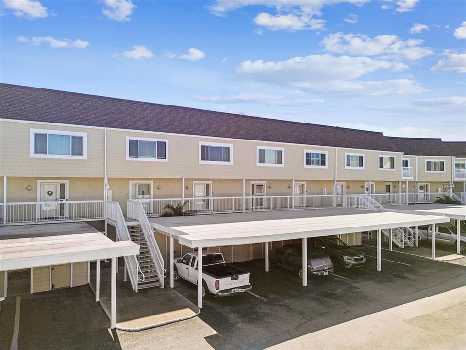 For Sale: $374,900 (2 beds, 2 baths, 1290 Square Feet)