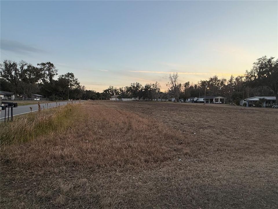 Недавно продано: $130,000 (1.25 acres)
