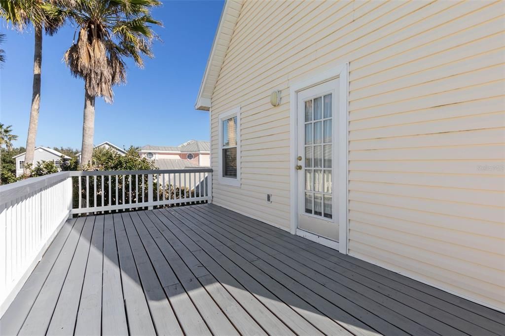 En Venta: $929,000 (4 camas, 4 baños, 2850 Pies cuadrados)