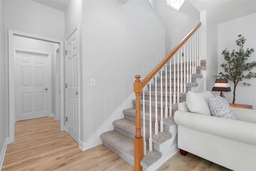 En Venta: $929,000 (4 camas, 4 baños, 2850 Pies cuadrados)