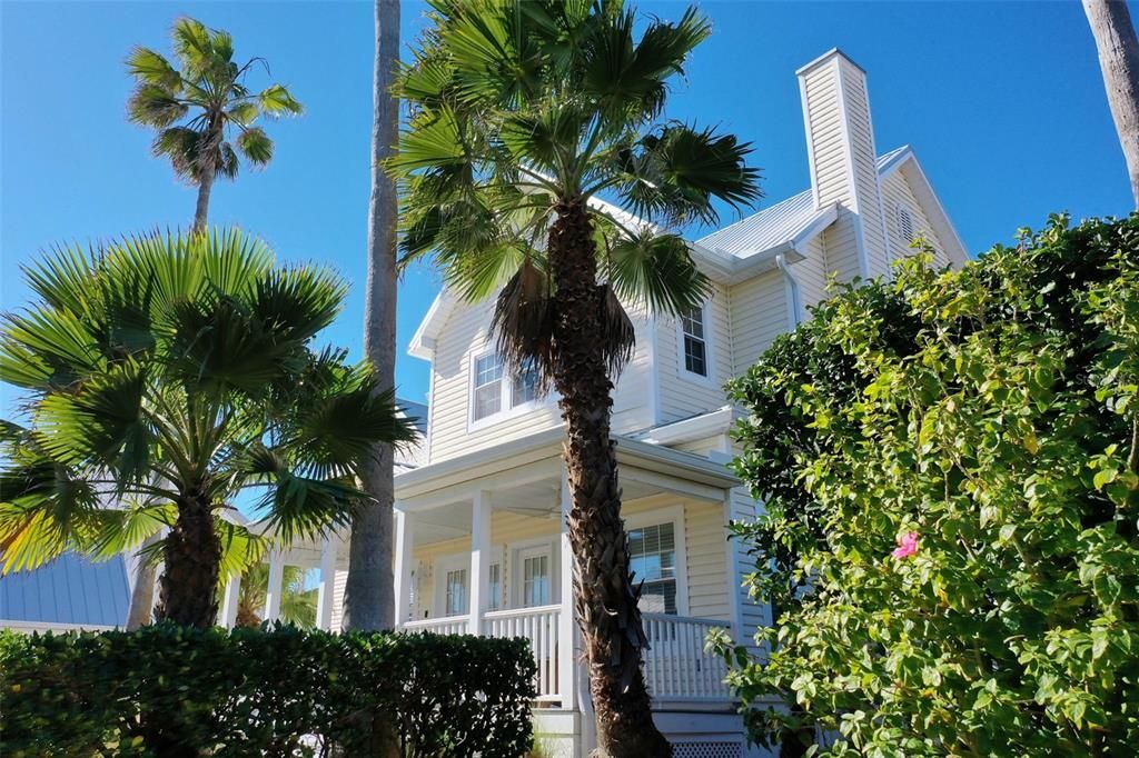 En Venta: $929,000 (4 camas, 4 baños, 2850 Pies cuadrados)