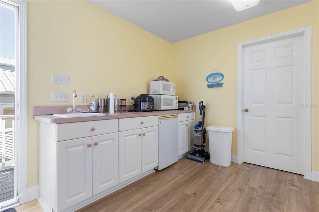 En Venta: $929,000 (4 camas, 4 baños, 2850 Pies cuadrados)