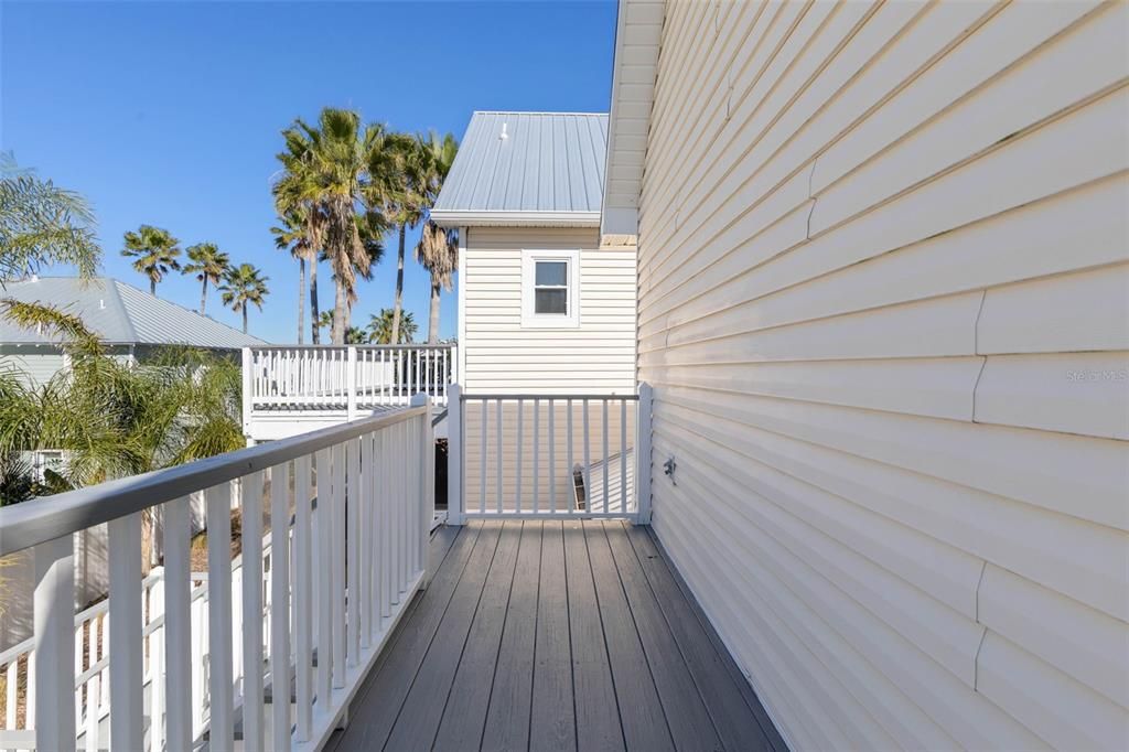 En Venta: $929,000 (4 camas, 4 baños, 2850 Pies cuadrados)