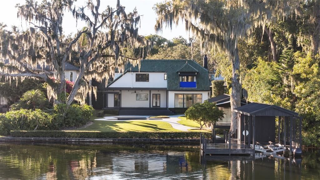 На продажу: $4,595,000 (0.35 acres)