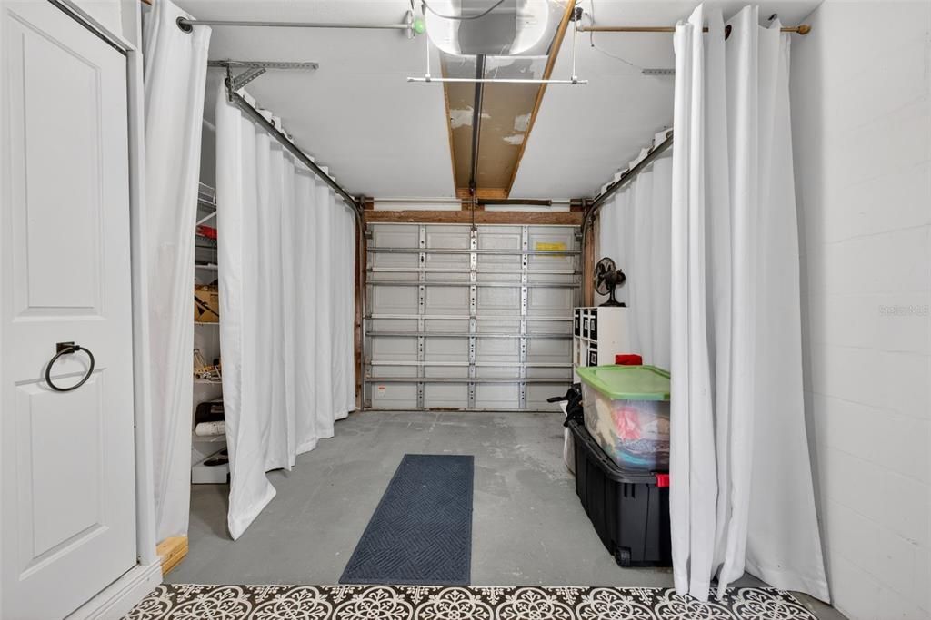 Activo con contrato: $229,900 (2 camas, 1 baños, 980 Pies cuadrados)