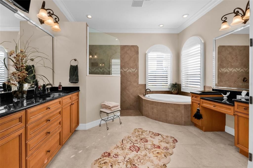 For Sale: $1,195,000 (3 beds, 2 baths, 3244 Square Feet)