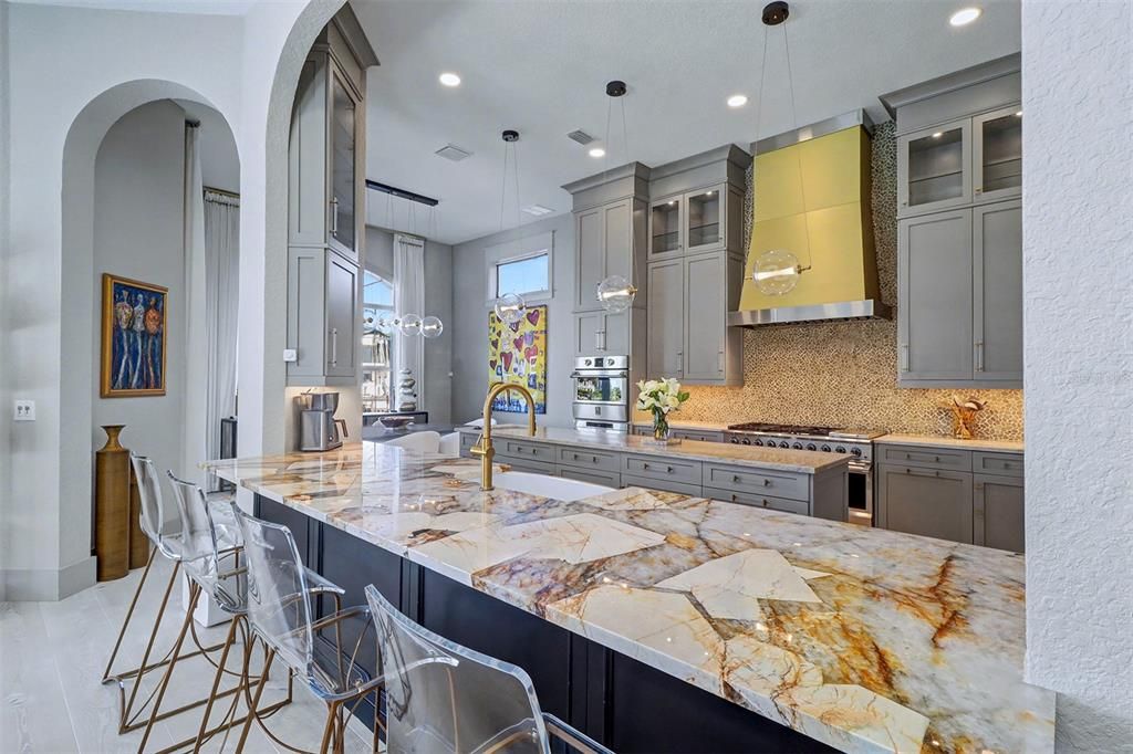 For Sale: $4,100,000 (3 beds, 4 baths, 3647 Square Feet)