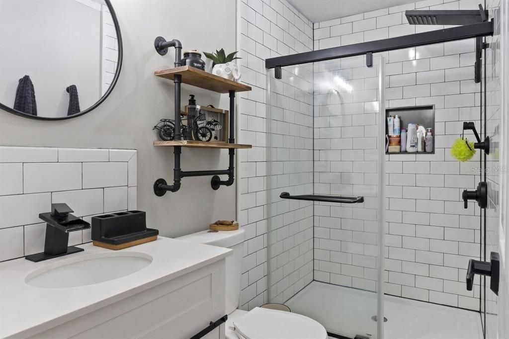 For Sale: $255,000 (3 beds, 2 baths, 1248 Square Feet)