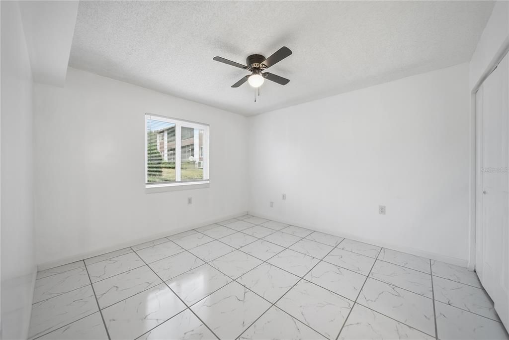 En Venta: $125,000 (2 camas, 2 baños, 876 Pies cuadrados)