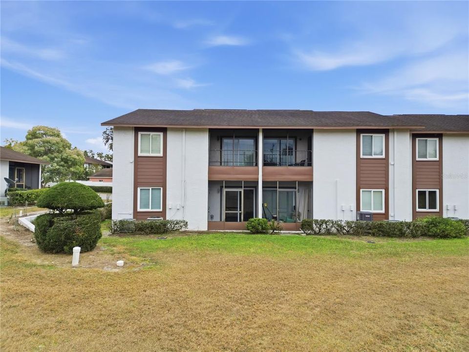 En Venta: $125,000 (2 camas, 2 baños, 876 Pies cuadrados)