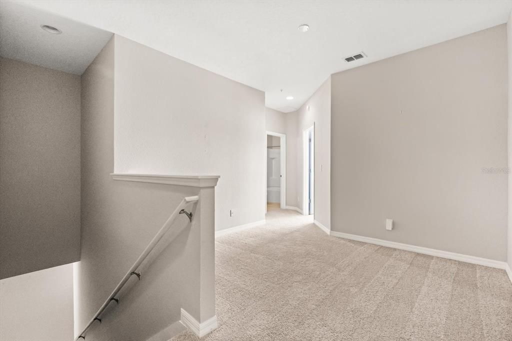 En Venta: $465,000 (3 camas, 2 baños, 1905 Pies cuadrados)