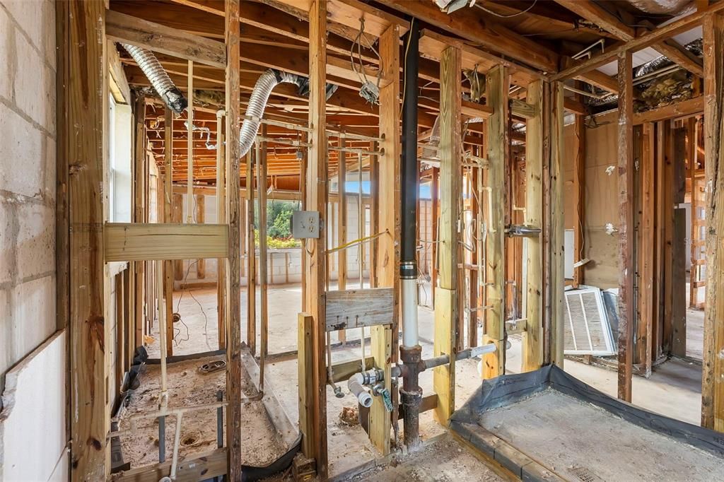Active With Contract: $374,900 (3 beds, 3 baths, 1800 Square Feet)