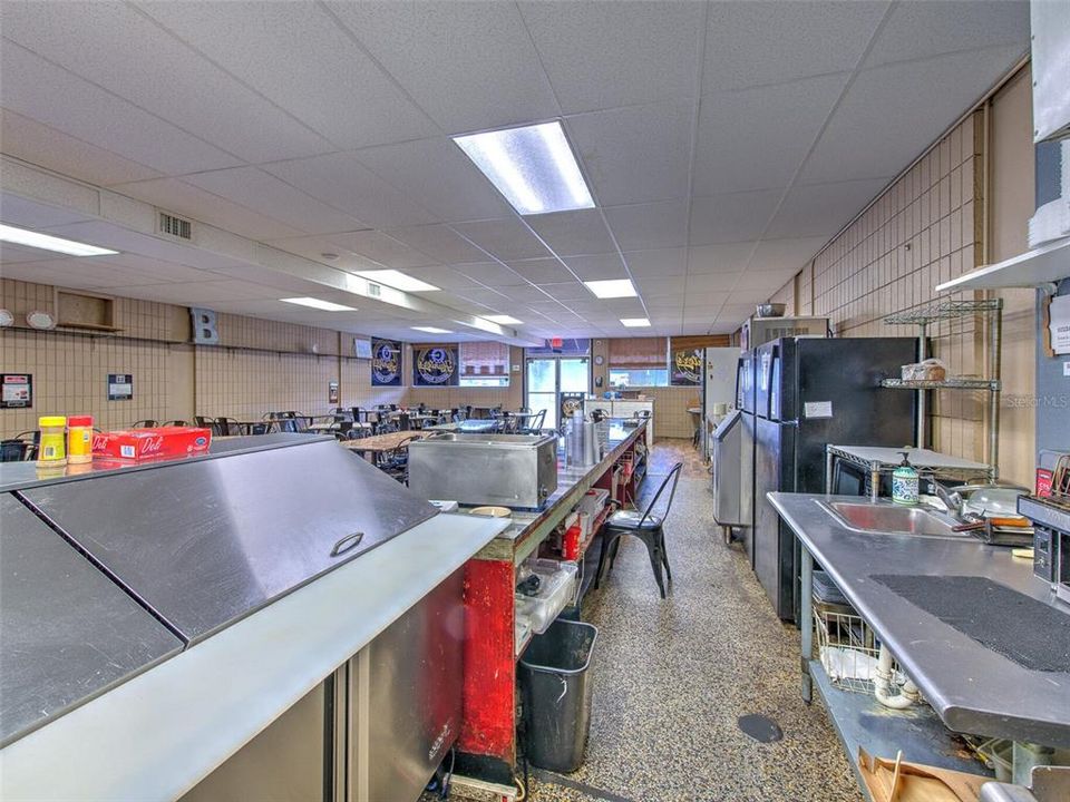 待售: $1,600,000 (0 贝兹, 0 浴室, 4181 平方英尺)