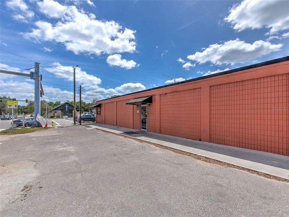 待售: $1,600,000 (0 贝兹, 0 浴室, 4181 平方英尺)