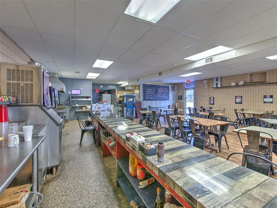 待售: $1,600,000 (0 贝兹, 0 浴室, 4181 平方英尺)