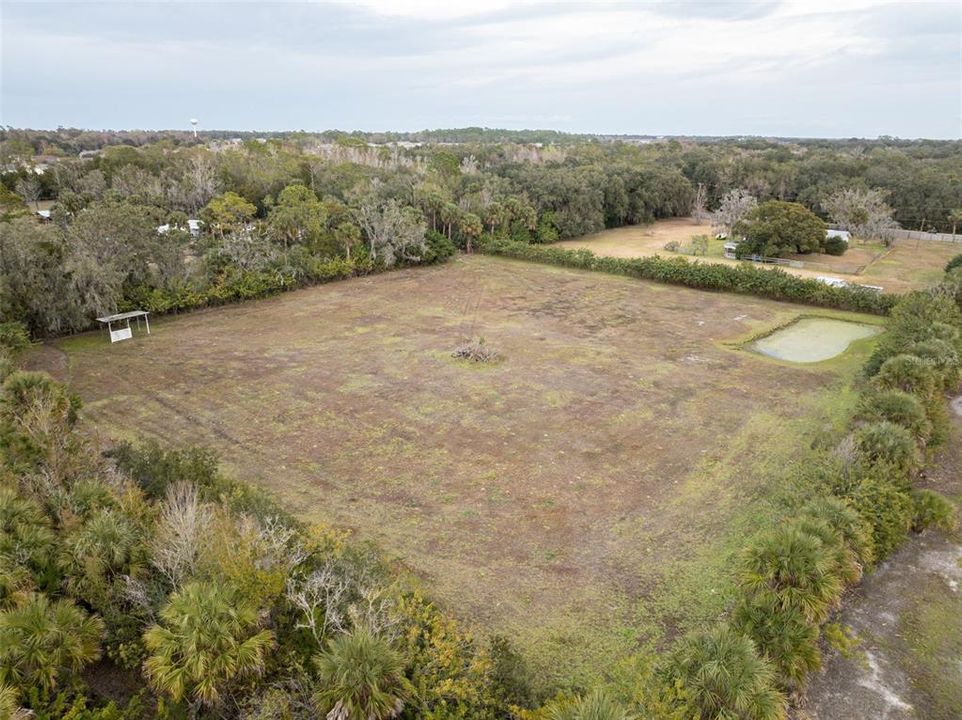 En Venta: $289,000 (1.99 acres)