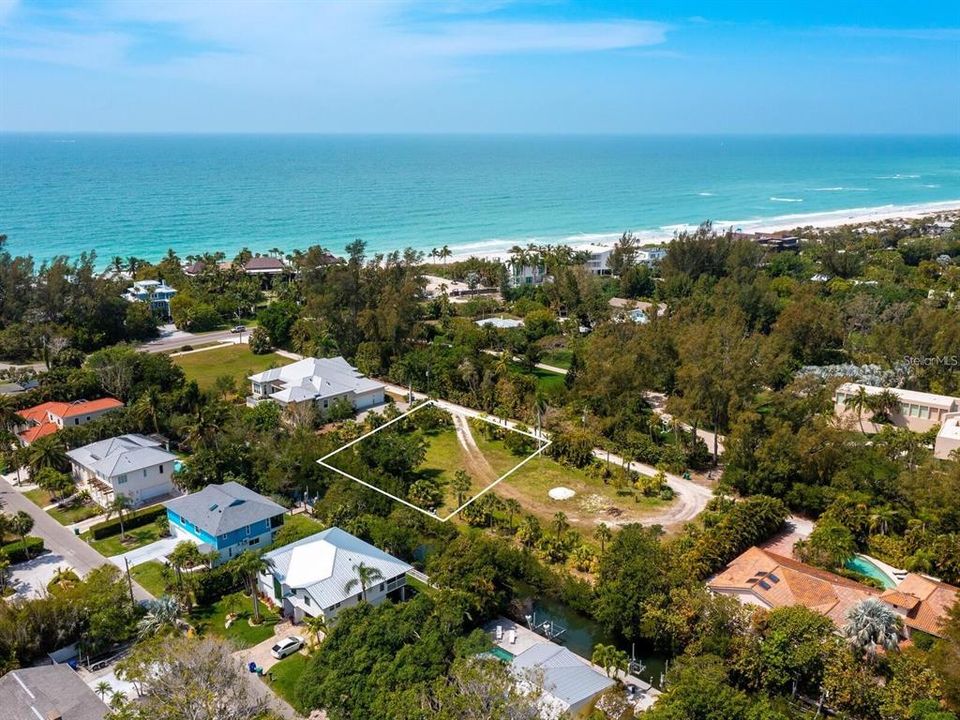 待售: $1,000,000 (0.45 acres)