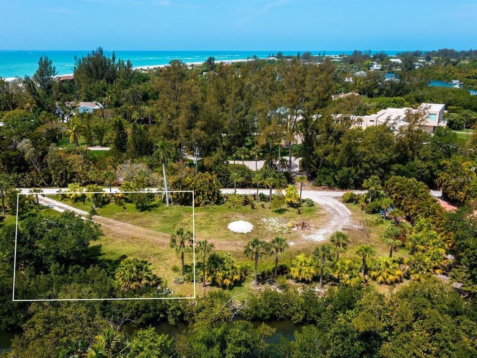 待售: $1,000,000 (0.45 acres)