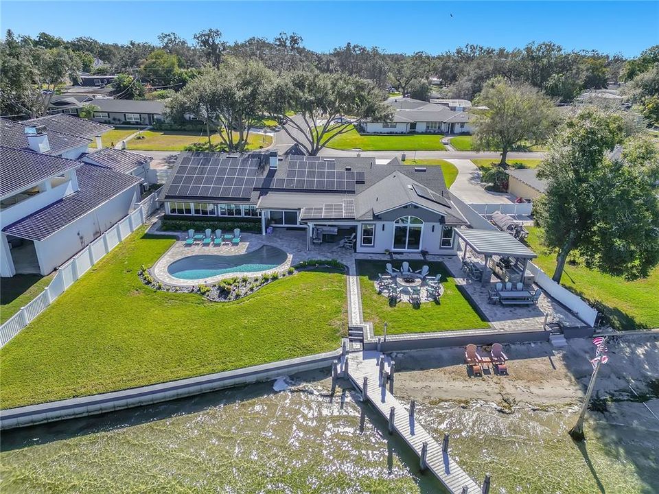 Recently Sold: $2,050,000 (4 beds, 3 baths, 3641 Square Feet)