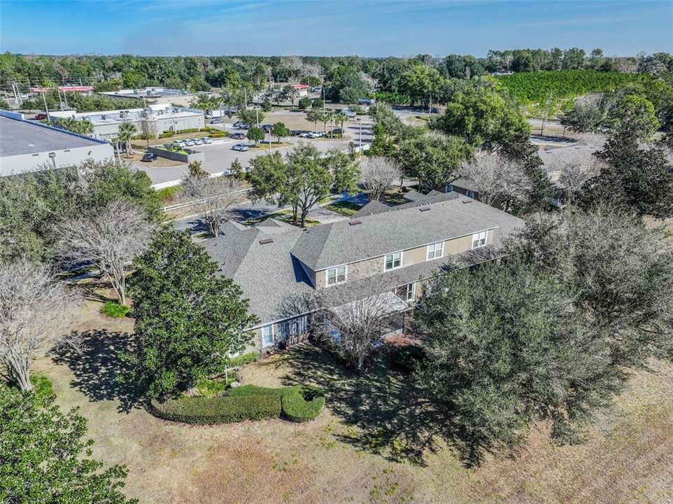 For Sale: $360,000 (3 beds, 3 baths, 2087 Square Feet)