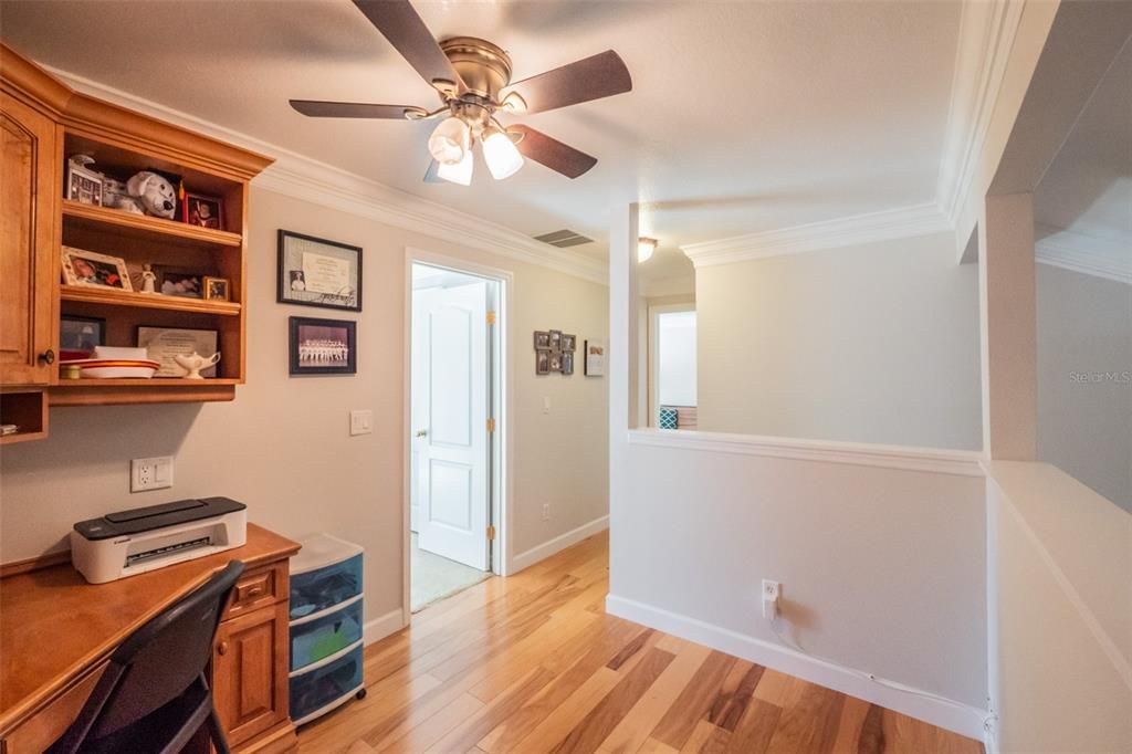 For Sale: $360,000 (3 beds, 3 baths, 2087 Square Feet)