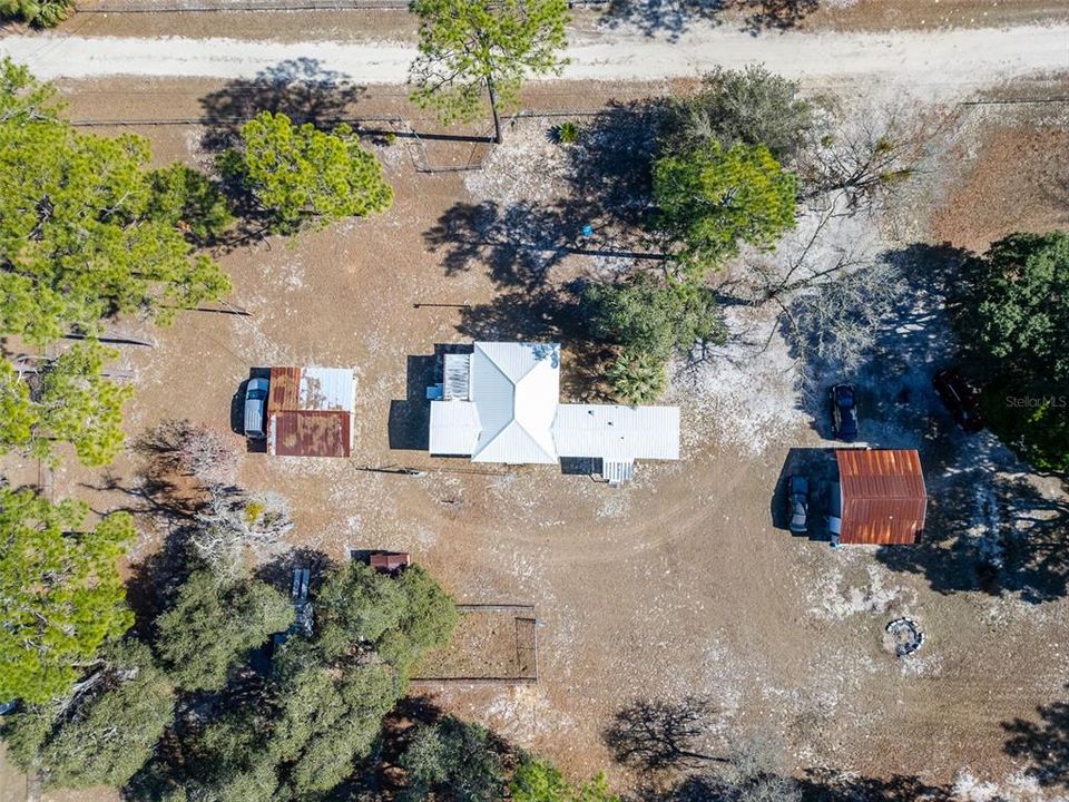 For Sale: $175,000 (2 beds, 2 baths, 910 Square Feet)