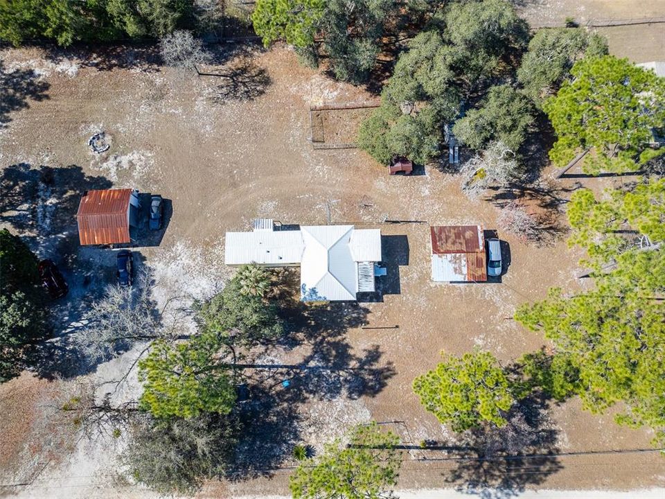 For Sale: $175,000 (2 beds, 2 baths, 910 Square Feet)
