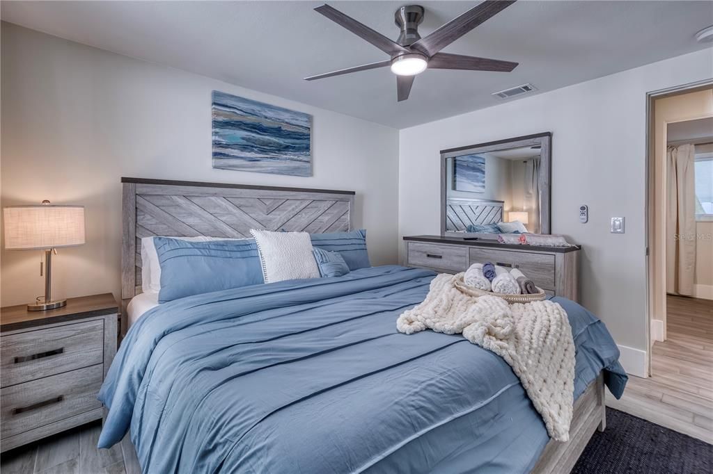 En Venta: $1,399,000 (4 camas, 0 baños, 1500 Pies cuadrados)