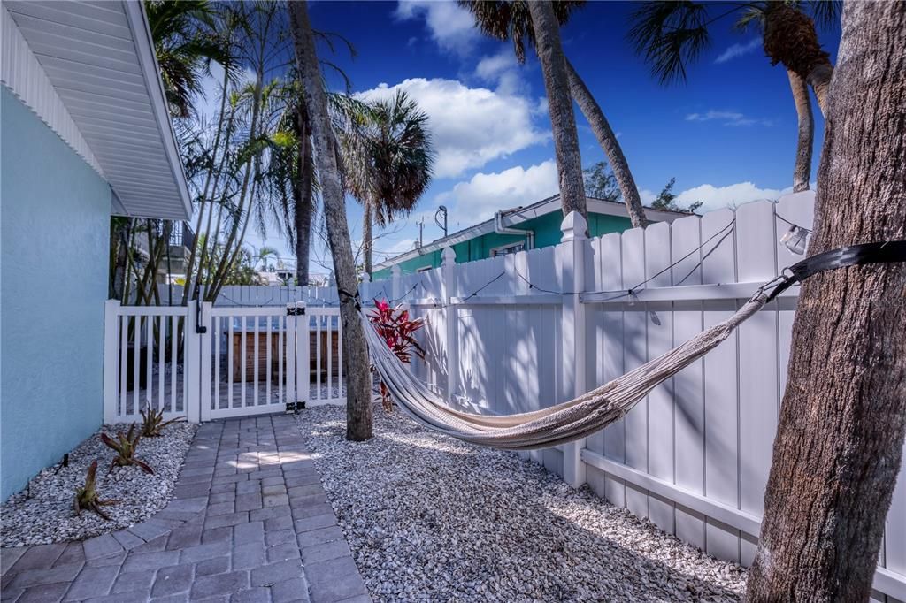 En Venta: $1,399,000 (4 camas, 0 baños, 1500 Pies cuadrados)