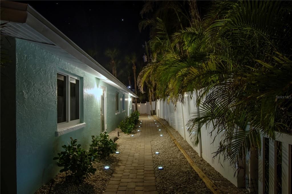 En Venta: $1,399,000 (4 camas, 0 baños, 1500 Pies cuadrados)