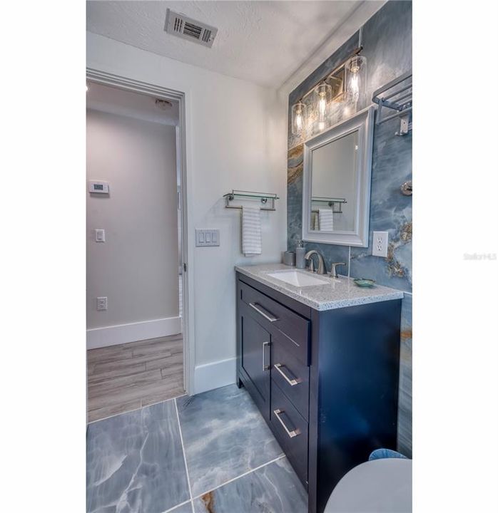 En Venta: $1,399,000 (4 camas, 0 baños, 1500 Pies cuadrados)