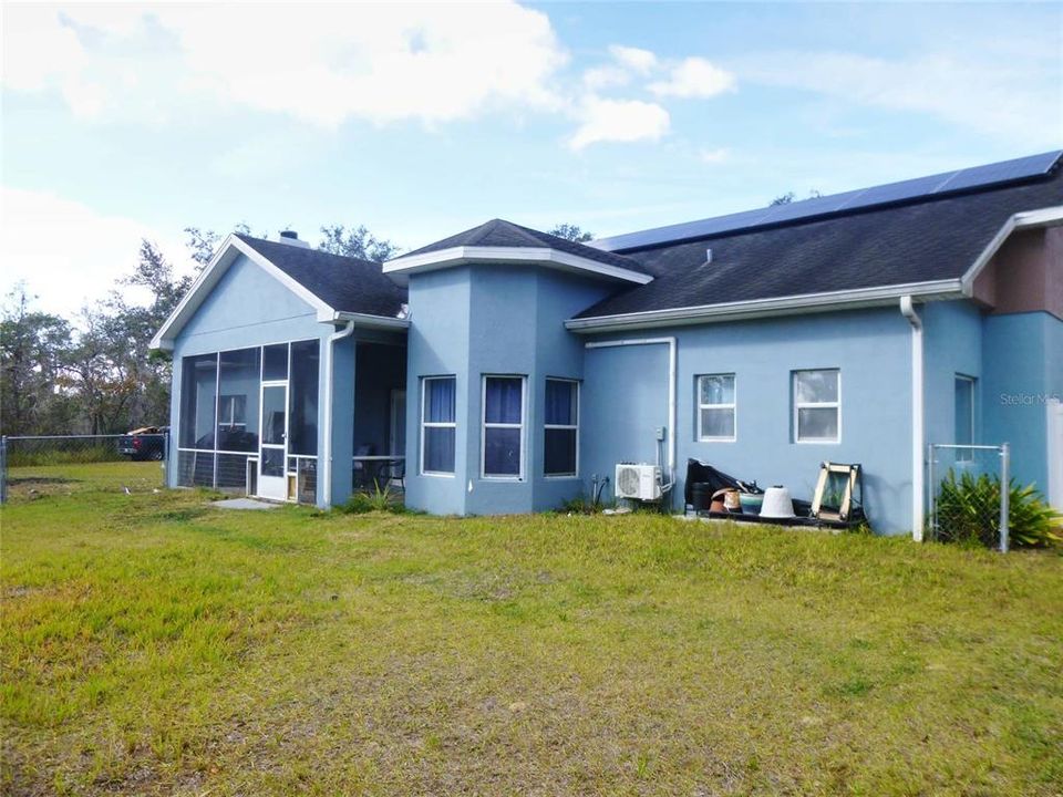 For Sale: $392,000 (3 beds, 2 baths, 1903 Square Feet)