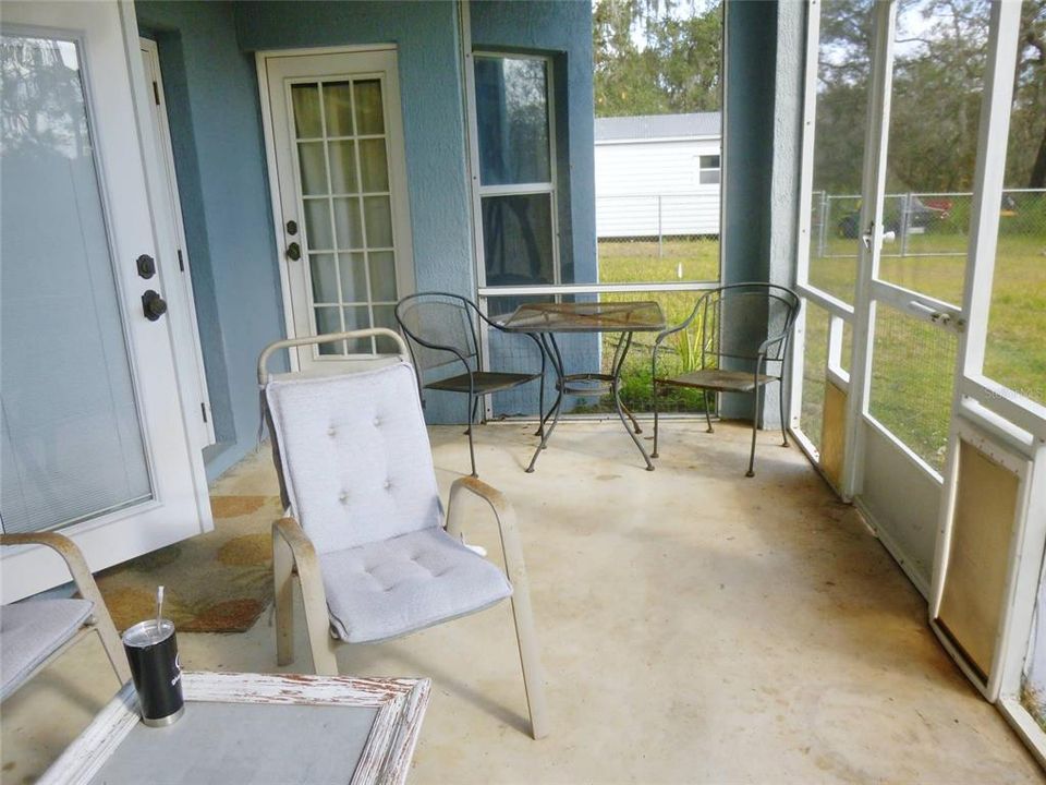 For Sale: $392,000 (3 beds, 2 baths, 1903 Square Feet)