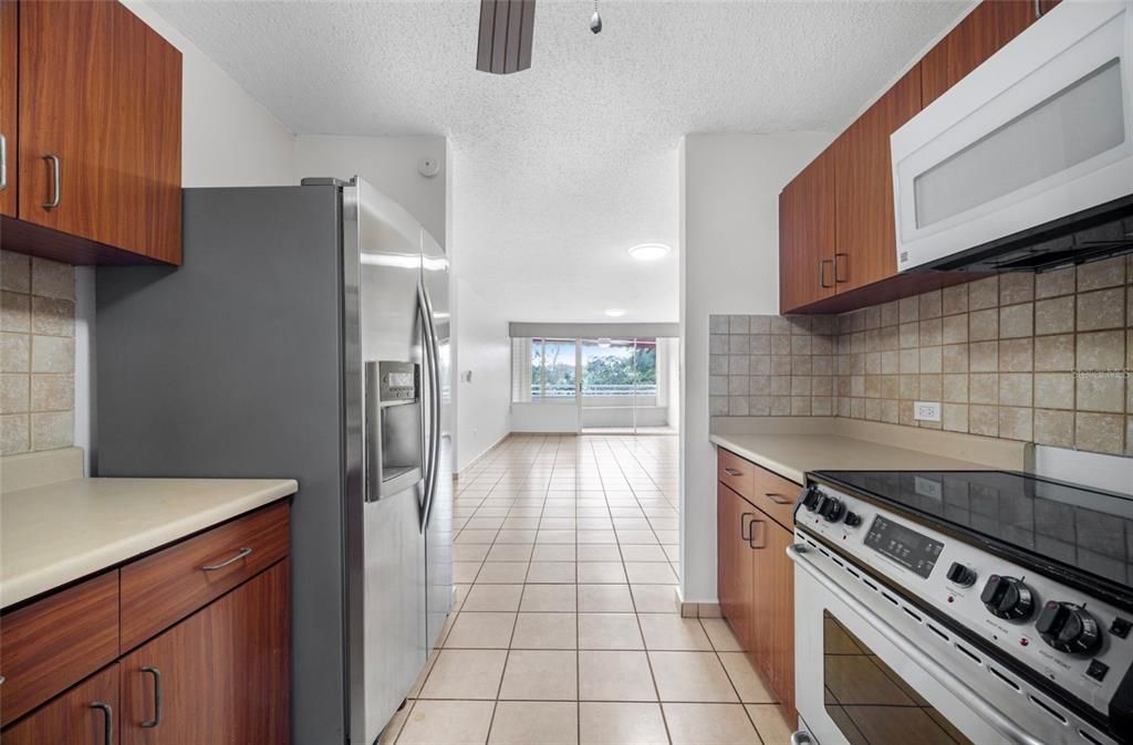 В аренду: $1,900 (3 спален, 2 ванн, 1200 Квадратных фут)