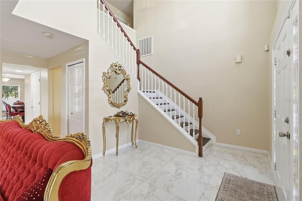 Active With Contract: $425,000 (6 beds, 4 baths, 3920 Square Feet)