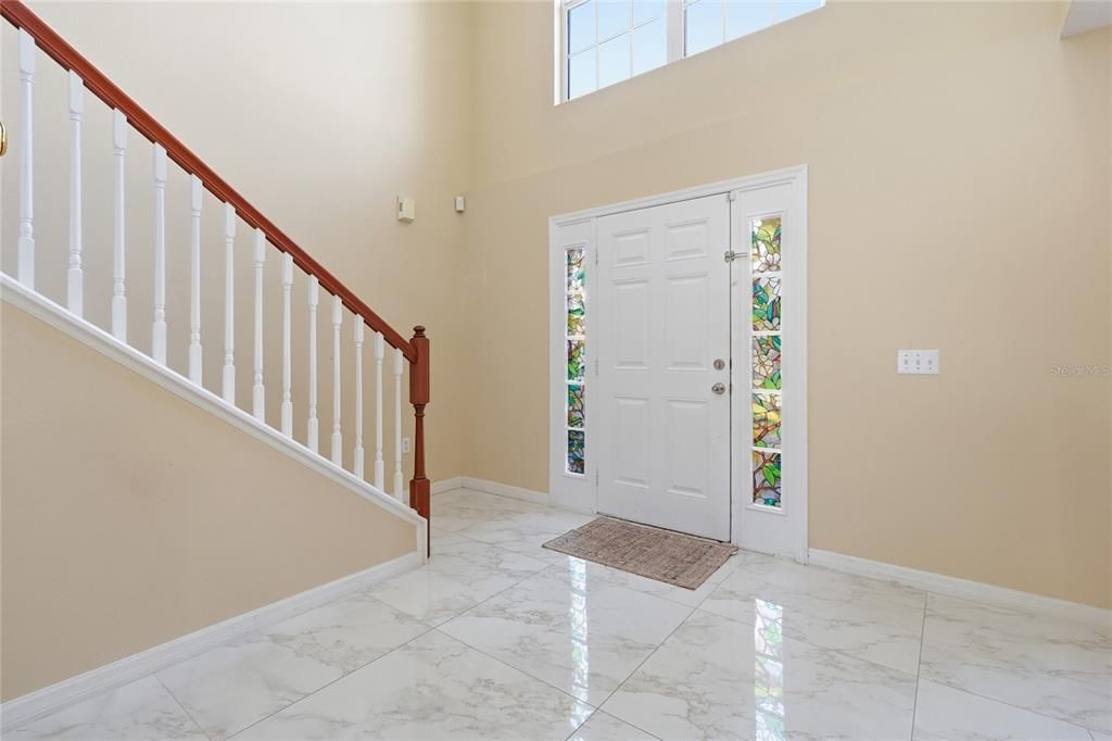 Active With Contract: $425,000 (6 beds, 4 baths, 3920 Square Feet)