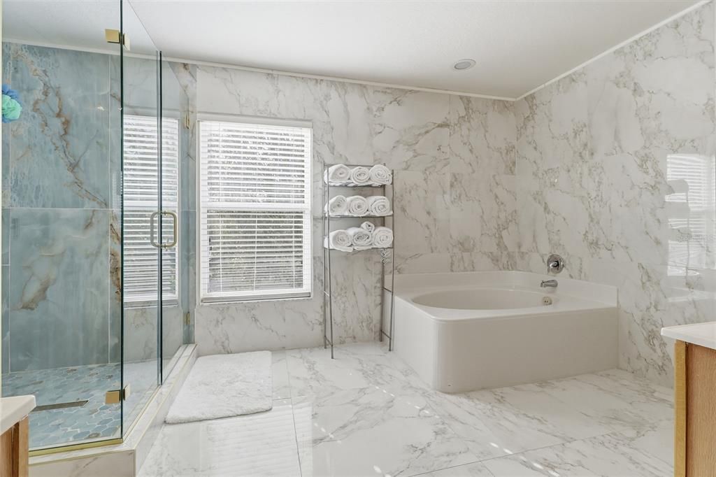 Active With Contract: $425,000 (6 beds, 4 baths, 3920 Square Feet)