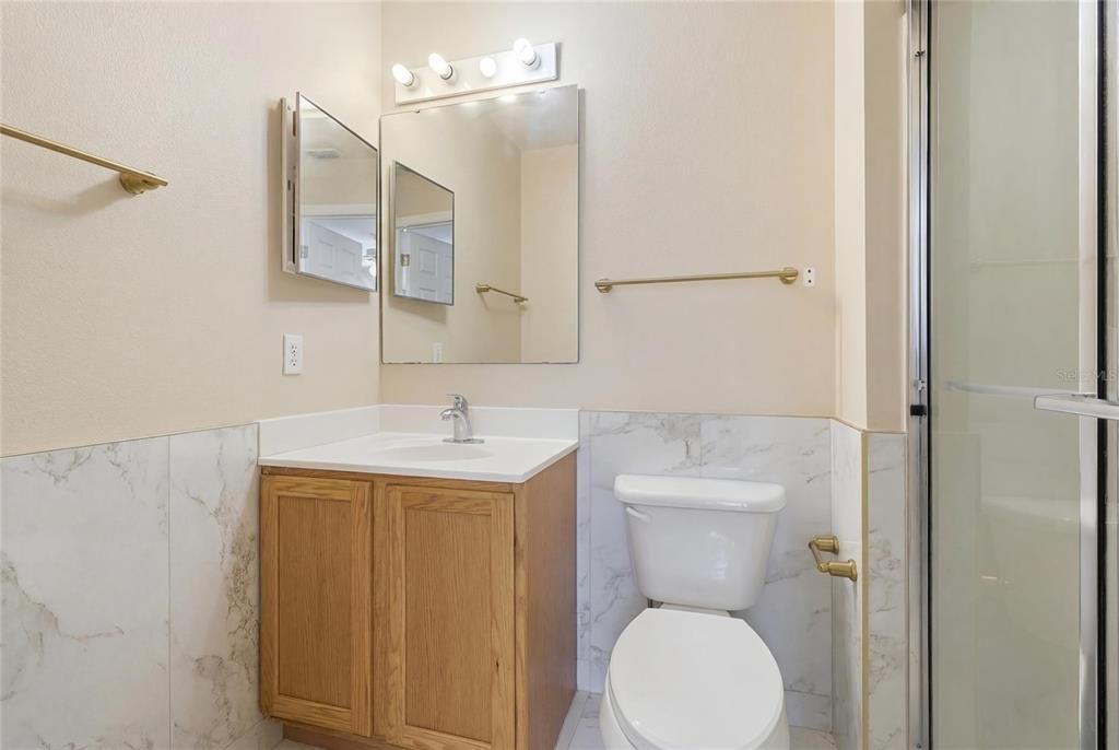 Active With Contract: $425,000 (6 beds, 4 baths, 3920 Square Feet)