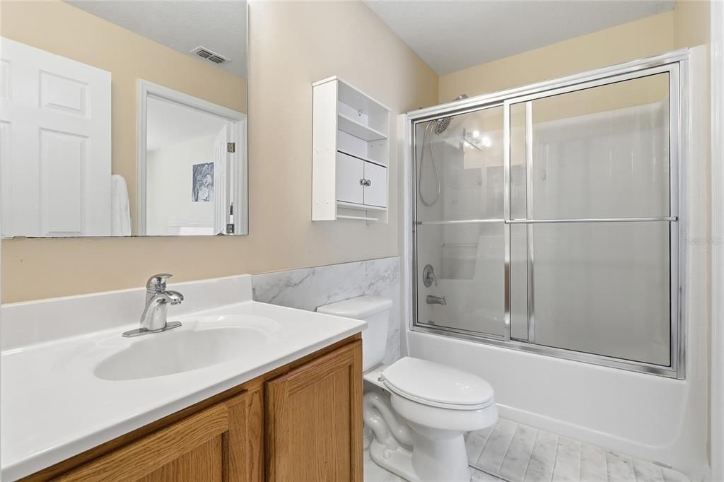 Active With Contract: $425,000 (6 beds, 4 baths, 3920 Square Feet)