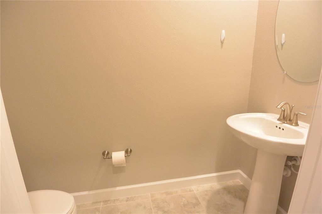 En Venta: $416,500 (3 camas, 2 baños, 2319 Pies cuadrados)