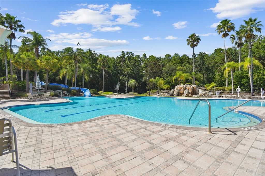 En Venta: $975,000 (7 camas, 4 baños, 5518 Pies cuadrados)
