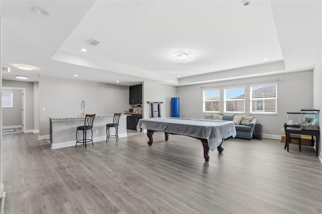 En Venta: $975,000 (7 camas, 4 baños, 5518 Pies cuadrados)